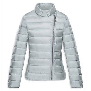 Moncler Girls lightweight asymmetrical zip puffer